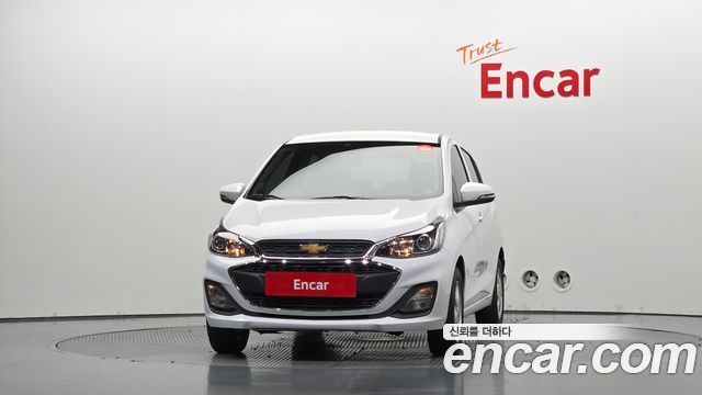 Chevrolet Spark LT 2022 — фото 3