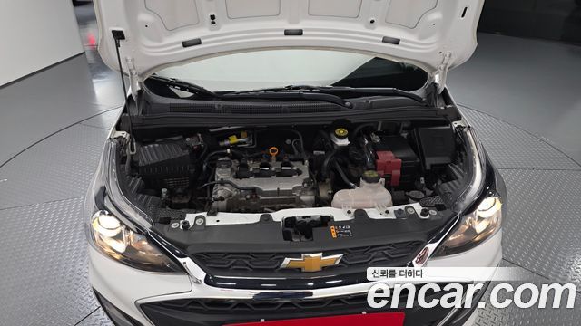Chevrolet Spark LT 2022 — фото 6