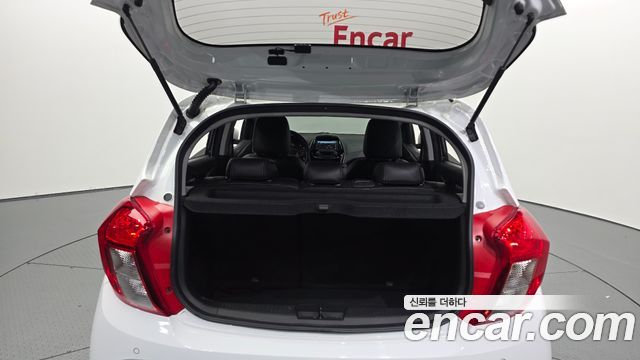 Chevrolet Spark LT 2022 — фото 24
