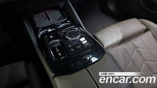 BMW 5 Series (G60) 520i M Sport 2024 — фото 9
