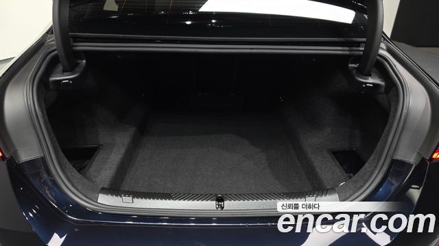 BMW 5 Series (G60) 520i M Sport 2024 — фото 24