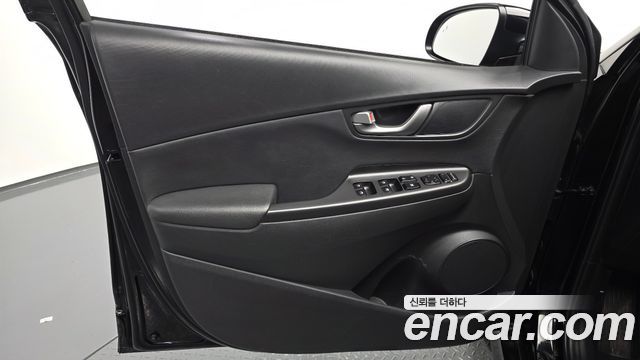 Hyundai Kona 1.6 Turbo 2WD Premium 2020 — фото 24