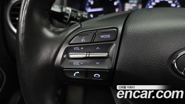 Hyundai Kona 1.6 Turbo 2WD Premium 2020 — фото 30