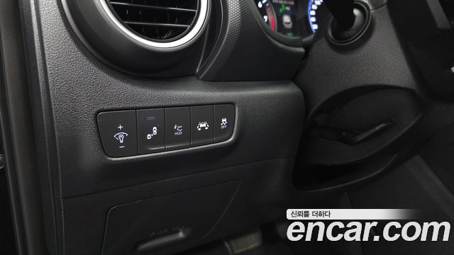 Hyundai Kona 1.6 Turbo 2WD Premium 2020 — фото 35
