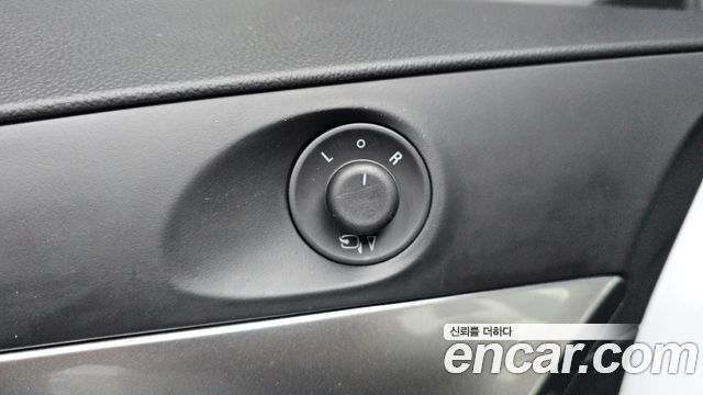 Chevrolet Orlando 1.6 Diesel LTZ Premium 2016 — фото 17