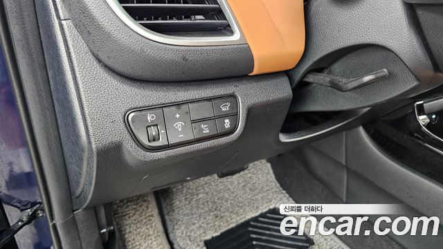 Kia Seltos Gasoline 1.6 Turbo 2WD Gravity 2024 — фото 24