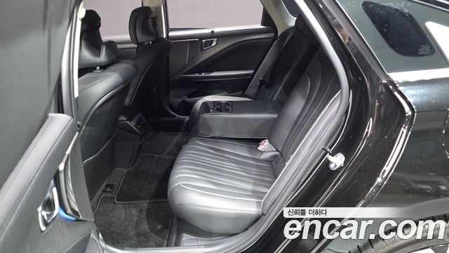 Kia K8 Hybrid Signature 2025 — фото 12