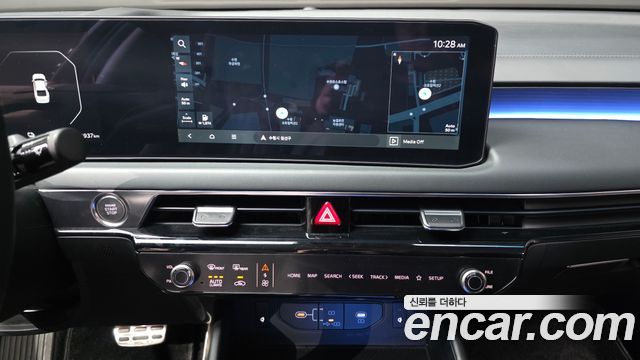 Kia K8 Hybrid Signature 2025 — фото 13