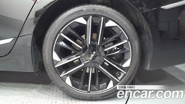 Kia K8 Hybrid Signature 2025 — фото 21