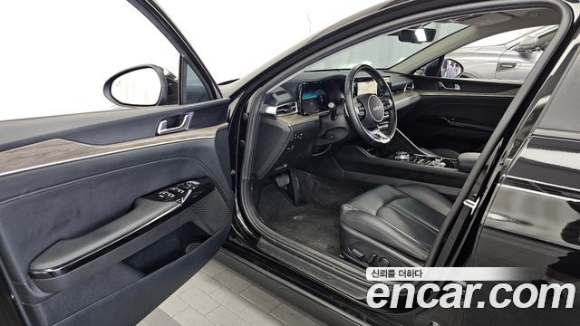 Kia K5 (III) 2.0 Noblesse 2022 — фото 10
