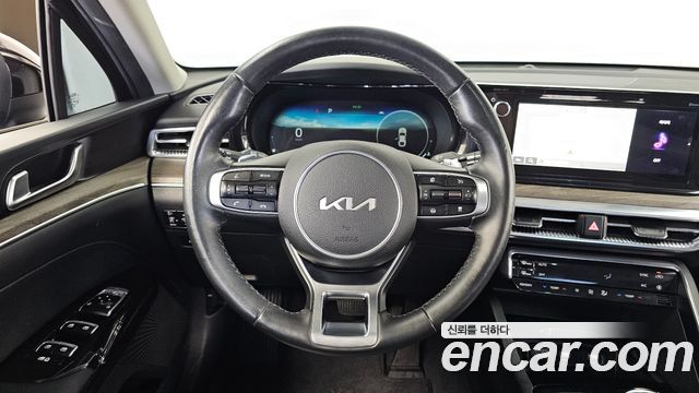 Kia K5 (III) 2.0 Noblesse 2022 — фото 13