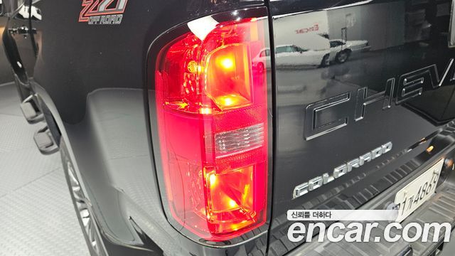 Chevrolet Real New Colorado 3.6 Z71-X 4WD 2021 — фото 23
