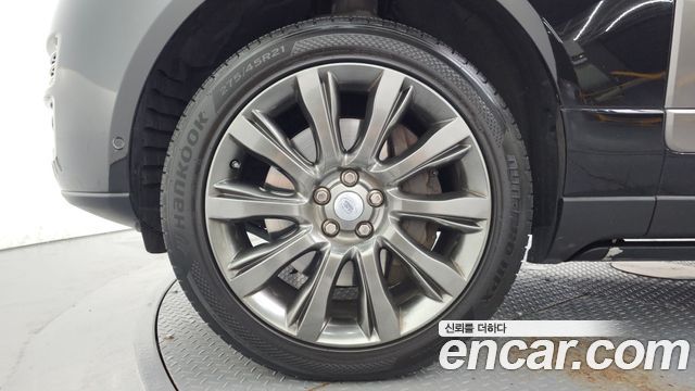 Land Rover Range Rover (IV) 4.4 SDV8 Vogue SE DIESEL 2016 — фото 5