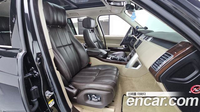 Land Rover Range Rover (IV) 4.4 SDV8 Vogue SE DIESEL 2016 — фото 11