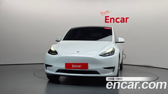 Tesla Model Y RWD 2023 — фото 3