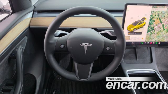 Tesla Model Y RWD 2023 — фото 12