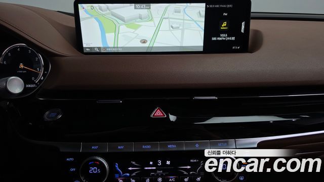 Genesis G80 (RG3) Diesel 2.2 AWD 2022 — фото 12