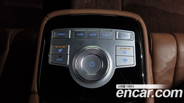 Genesis G80 (RG3) Diesel 2.2 AWD 2022 — фото 18