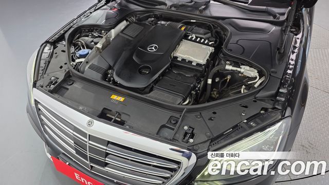Mercedes-Benz S-Class (W222) S350 d 4MATIC 2019 — фото 6
