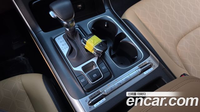 Kia Carnival (IV) Gasoline 9-Seater Prestige 2023 — фото 9