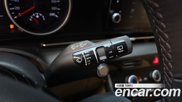 Kia Carnival (IV) Gasoline 9-Seater Prestige 2023 — фото 27