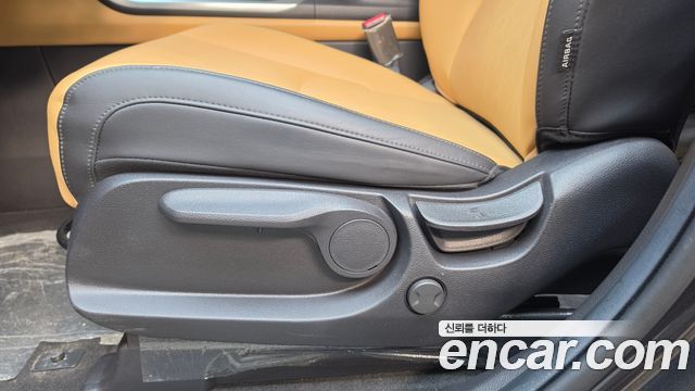 Kia Carnival (IV) Gasoline 9-Seater Prestige 2023 — фото 30