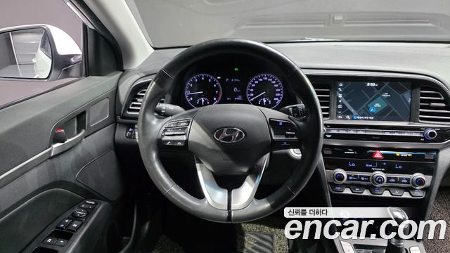 Hyundai Avante (AD) 1.6 Smart 2020 — фото 13