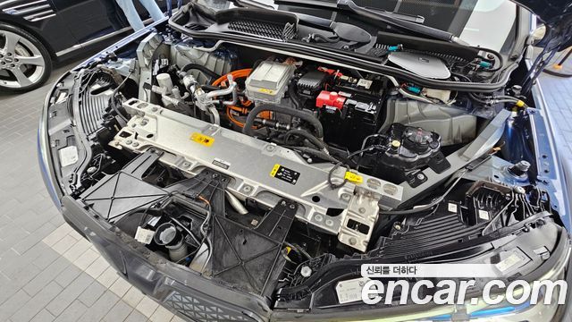 BMW iX xDrive50 Sports Plus 2023 — фото 6