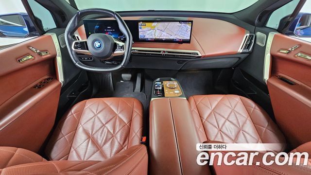 BMW iX xDrive50 Sports Plus 2023 — фото 7