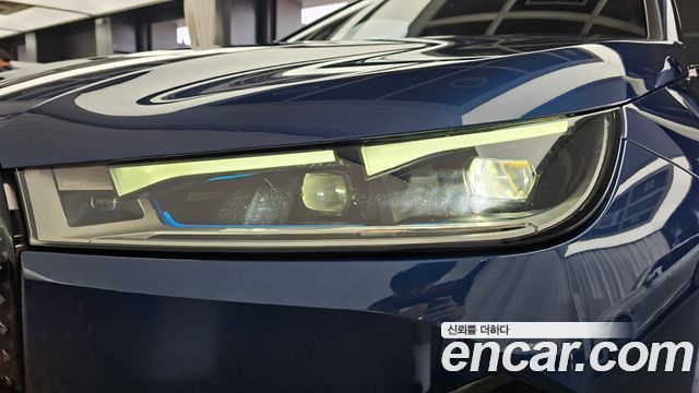 BMW iX xDrive50 Sports Plus 2023 — фото 22