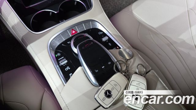 Mercedes-Benz S-Class (W222) S63 AMG 4MATIC+ 2018 — фото 18