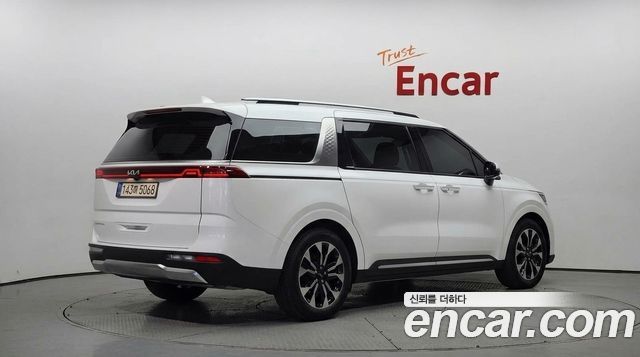 Kia Carnival (IV) Gasoline 9-Seater Noblesse 2023 — фото 2