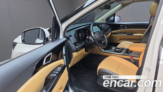 Kia Carnival (IV) Gasoline 9-Seater Noblesse 2023 — фото 10