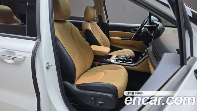 Kia Carnival (IV) Gasoline 9-Seater Noblesse 2023 — фото 12