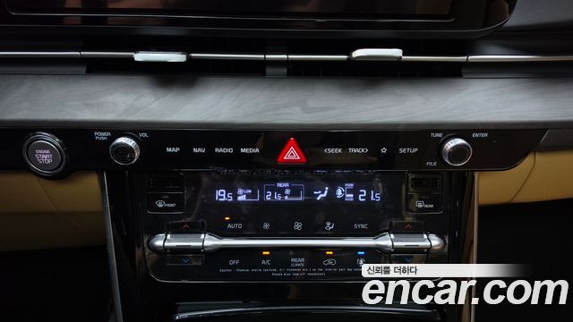 Kia Carnival (IV) Gasoline 9-Seater Noblesse 2023 — фото 17