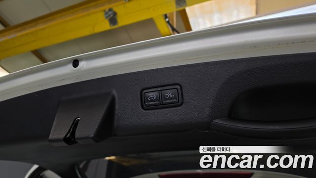 Kia Carnival (IV) Gasoline 9-Seater Noblesse 2023 — фото 20