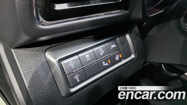 KG Mobility (SsangYong) Very New Tivoli Gasoline 1.5 2WD V3 2021 — фото 12
