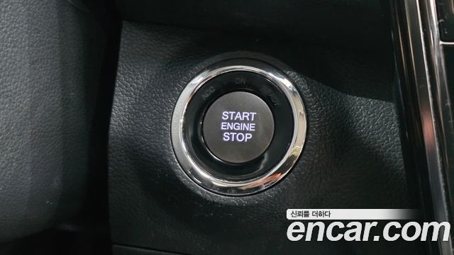 KG Mobility (SsangYong) Very New Tivoli Gasoline 1.5 2WD V3 2021 — фото 14