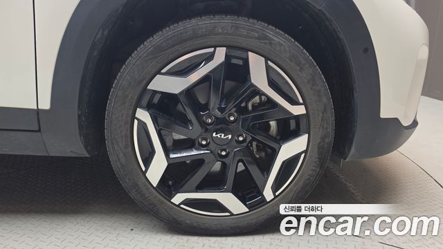 Kia Seltos Gasoline 1.6 Turbo 2WD Signature 2024 — фото 21