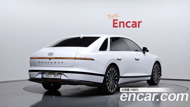 Hyundai Grandeur Hybrid (GN7) Calligraphy 2024 — фото 2