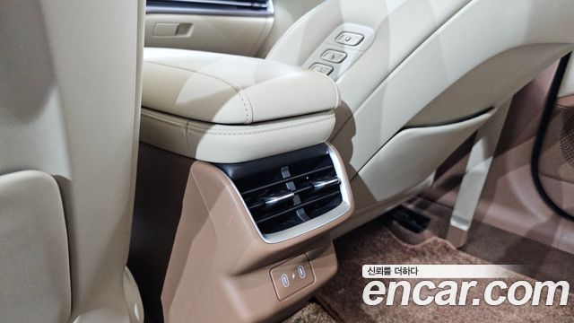 Hyundai Grandeur Hybrid (GN7) Calligraphy 2024 — фото 31