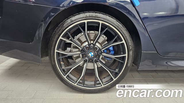 BMW 5 Series (G30) 520d M Sport Special Edition 2018 — фото 5
