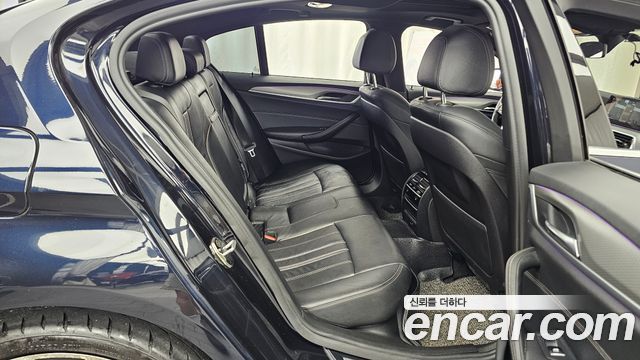 BMW 5 Series (G30) 520d M Sport Special Edition 2018 — фото 12