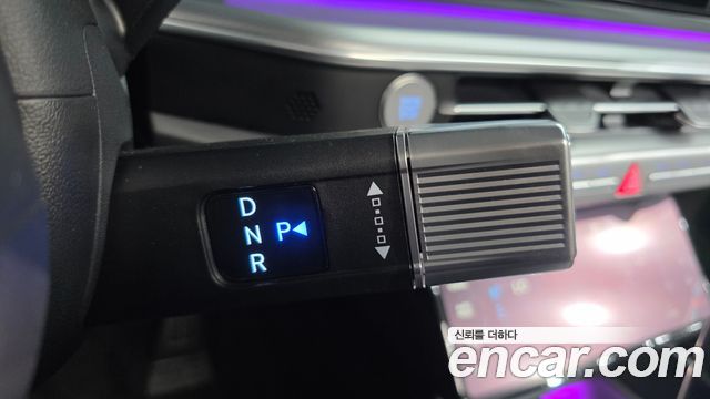 Hyundai Grandeur (GN7) 3.5 LPG 2WD Exclusive 2023 — фото 9