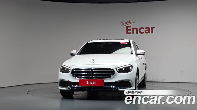 Mercedes-Benz E-Class (W213) E350 4MATIC Exclusive 2023 — фото 3