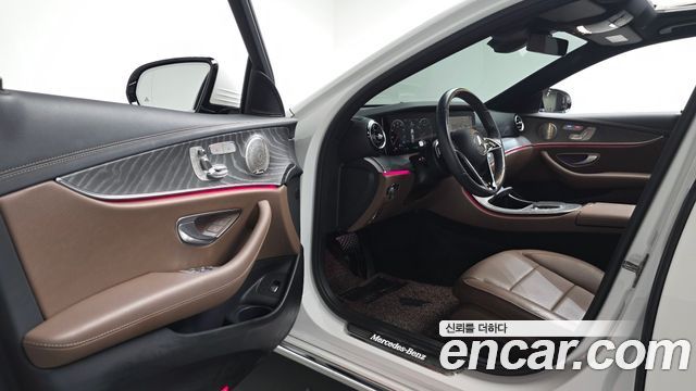 Mercedes-Benz E-Class (W213) E350 4MATIC Exclusive 2023 — фото 10