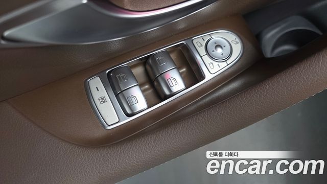 Mercedes-Benz E-Class (W213) E350 4MATIC Exclusive 2023 — фото 34