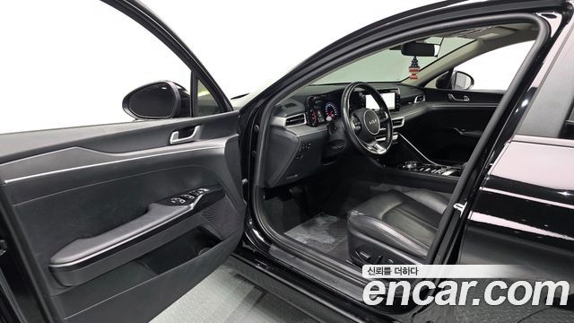 Kia K5 (III) 2.0 Prestige 2022 — фото 10
