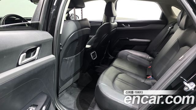 Kia K5 (III) 2.0 Prestige 2022 — фото 15