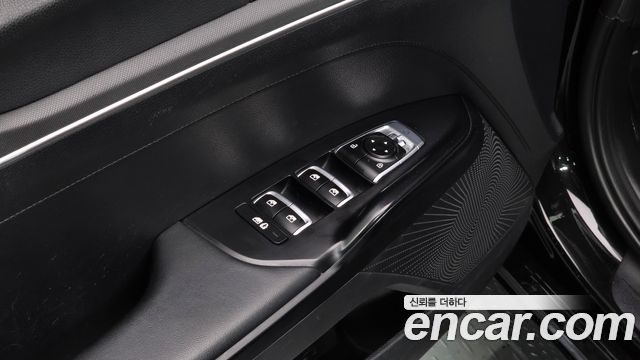 Kia K5 (III) 2.0 Prestige 2022 — фото 20